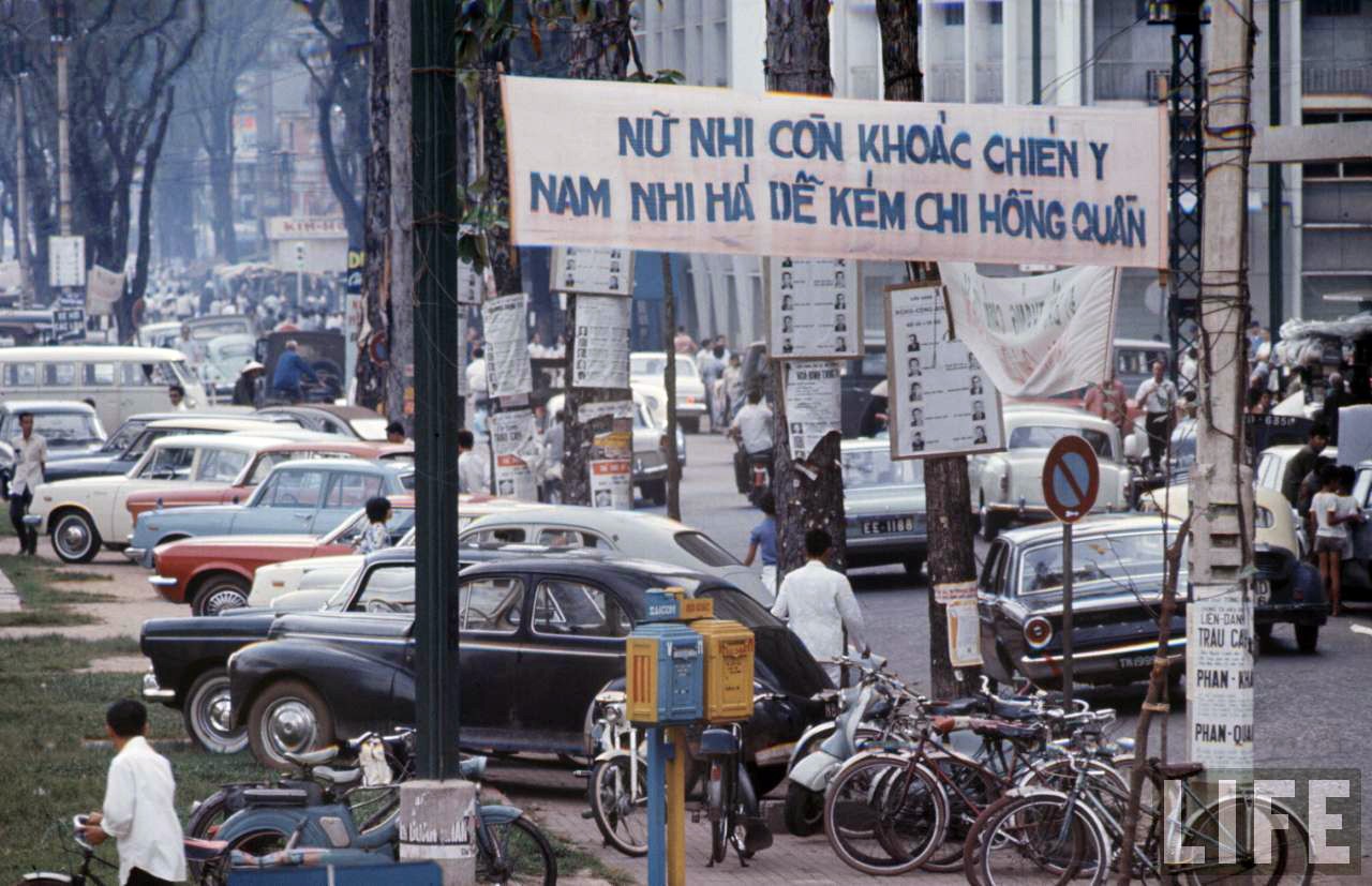 Saigon 1967 - Bầu cử Tổng thống. Saigon Election Posters