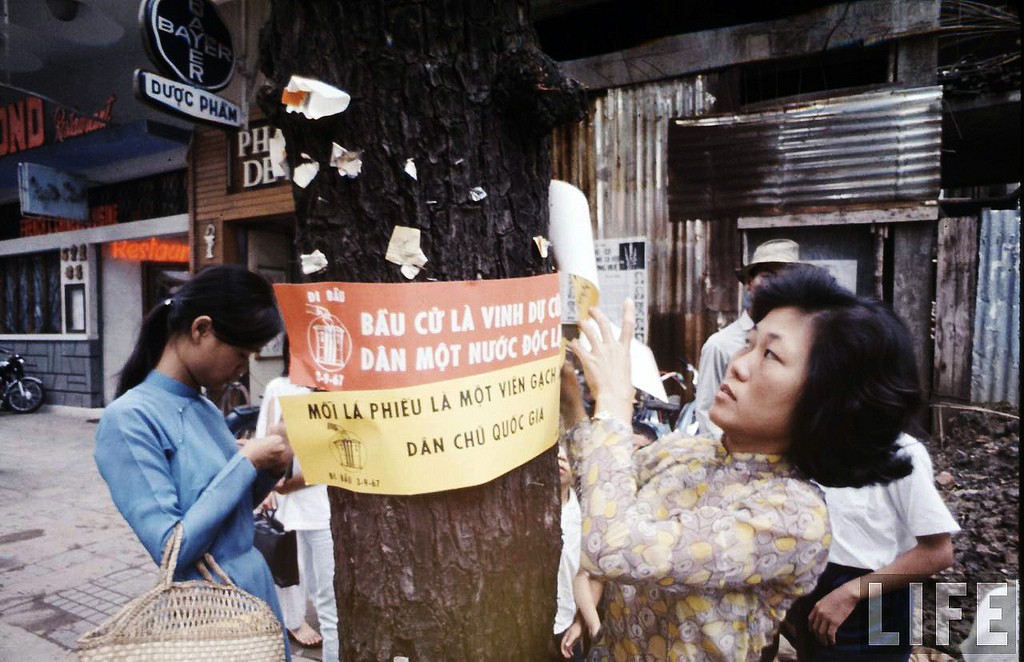 Saigon 1967 - Bầu cử Tổng thống. Saigon Election Posters