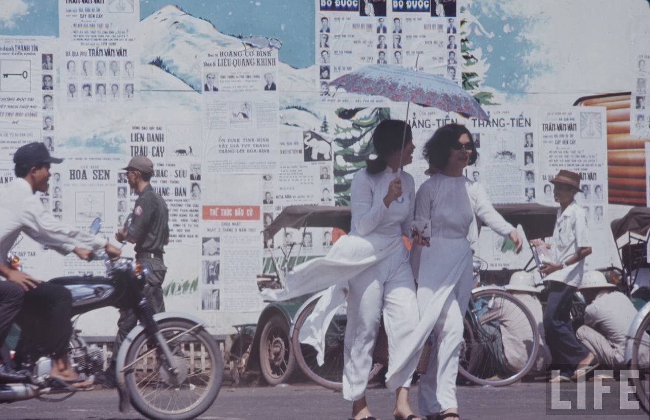 Saigon 1967 - Bầu cử Tổng thống. Saigon Election Posters