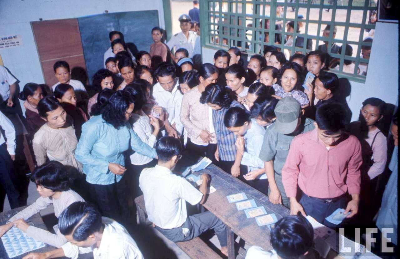 11.09.1966 - Vietnam Elections (2)