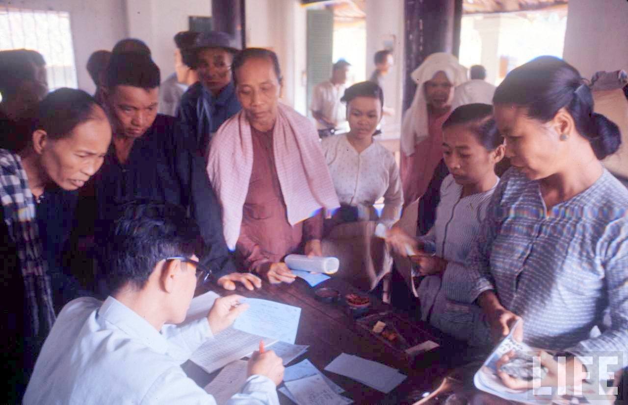 11.09.1966 - Vietnam Elections (19)