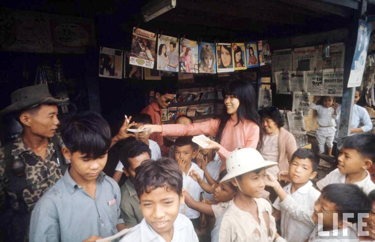 06.09.1966 - Vietnam Elections (17)