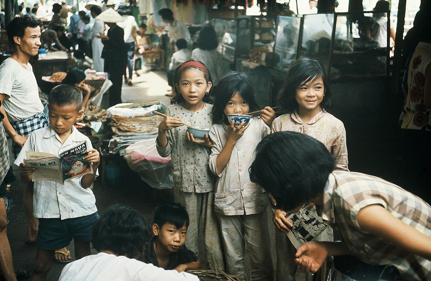Saigon Market Kids 1967