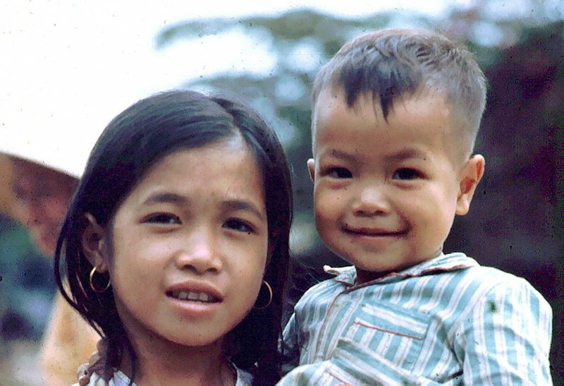 trẻ em việt nam