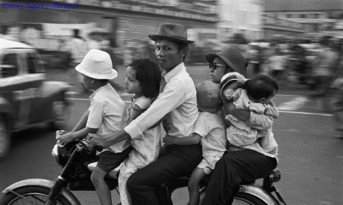 Saigon 1972 - Photo by Raymond Depardon