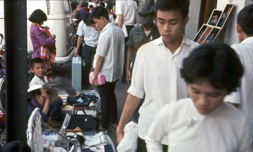 Saigon 1971 - Photo by Douglas Elgin