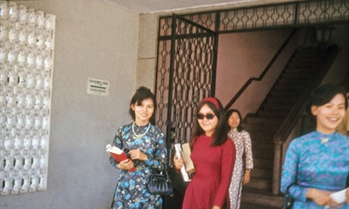 Saigon, 1971 - áo dài