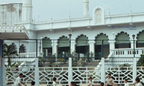Trường Hồi 1970 - Photo by Craig Clapper