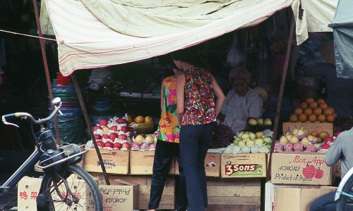 Saigon Nov 1968 - At the Central Market. Photo by Brian Wickham