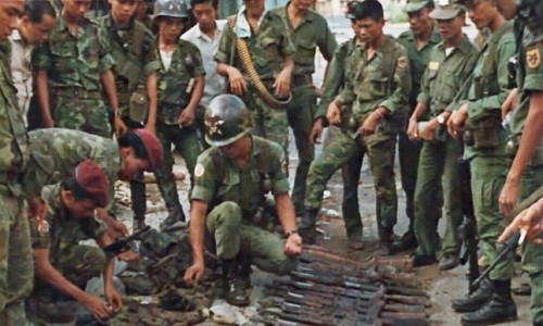 Vũ khí VC thu được sau giao tranh tại khu vực Nghĩa trang QĐ Pháp (ngã tư Bảy Hiền).source:fold3.com