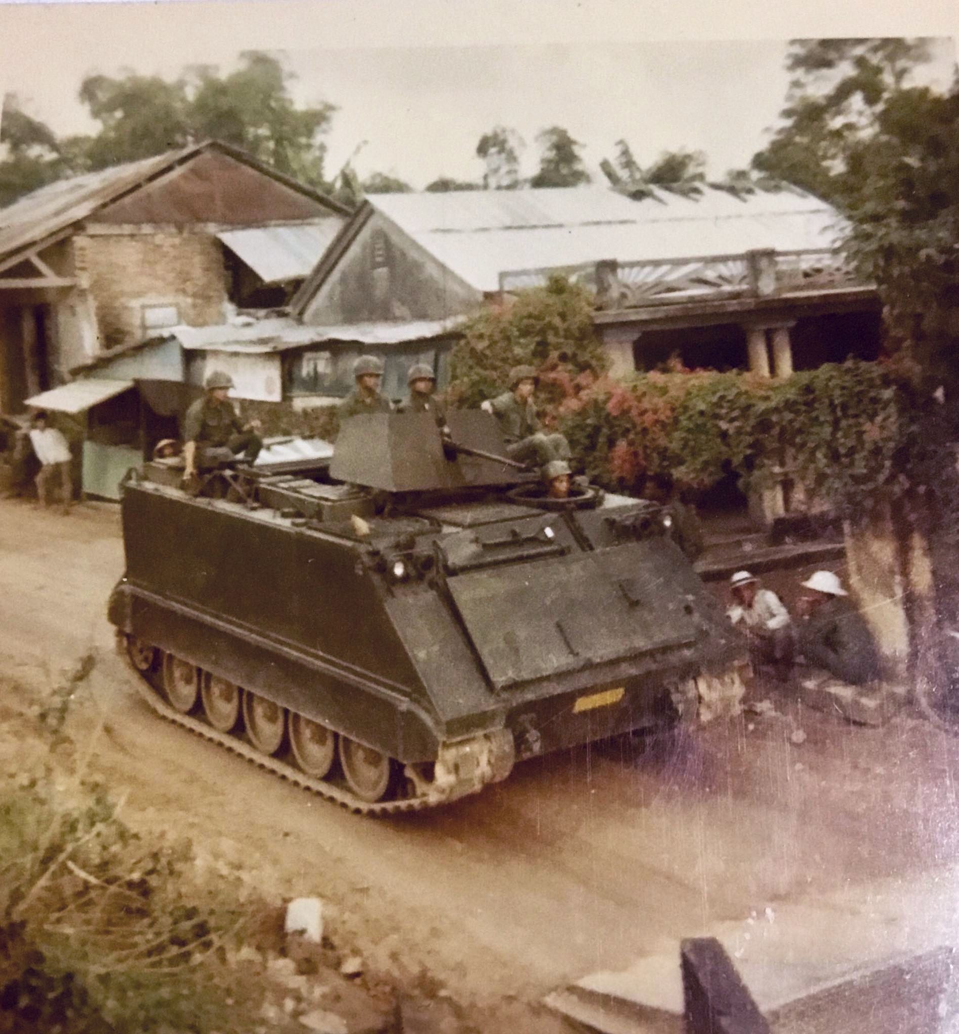 ARVN M113 apc