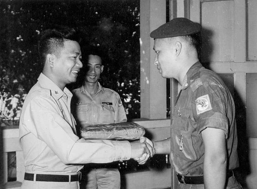 Tướng Dư Quốc Đống, Đại Tá Phạm Ngoc Lân và YS Đại Tá Hoàng Cơ Lân.