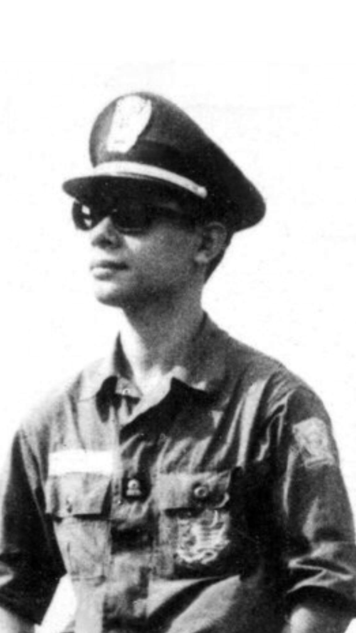 Nguoi linh khong quan VNCH Tr/uy Nguyen Minh Phuong